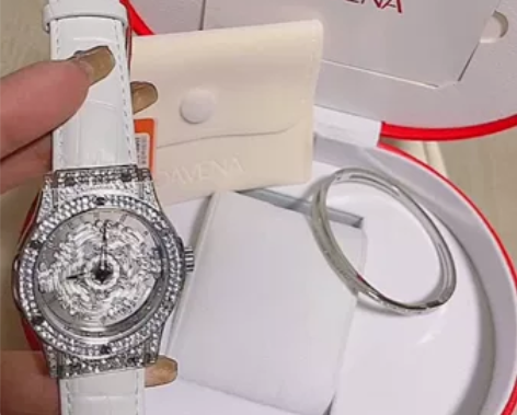 DAVENA蒂玮娜五芒星时来运转手表女款满...