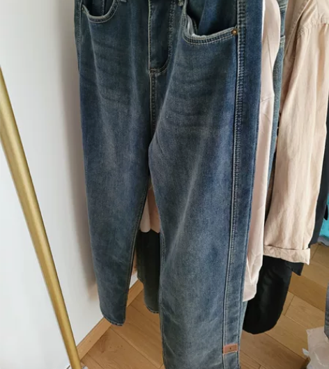 加厚绒高腰阔腿牛仔裤，27码长度106，裤...