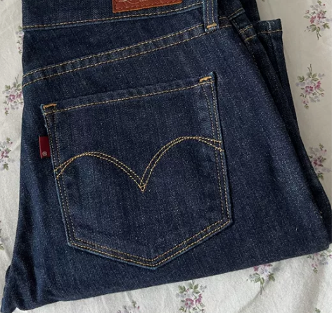 李维斯原色牛仔小铅笔裤,24码,挺经典款,...