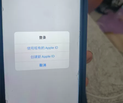 苹果8 64g  海外无锁   非贴  功...