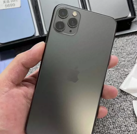 特价出售苹果11promax 走平台 iP...