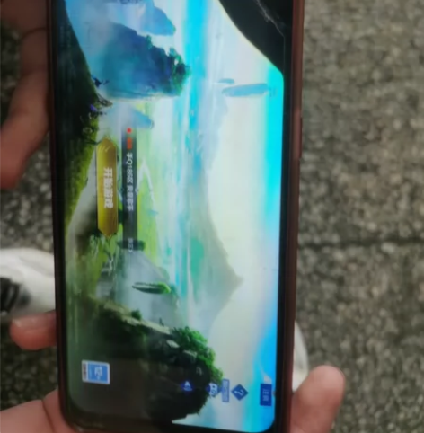 OPPOA8 6+128 目前手机已成...