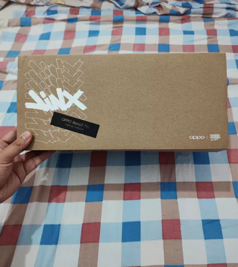 全新OPPO Reno7Pro英雄联盟限定...