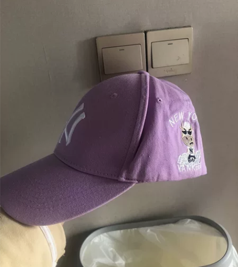 棒球帽,紫色,一次未戴 感兴趣的话点“我想...