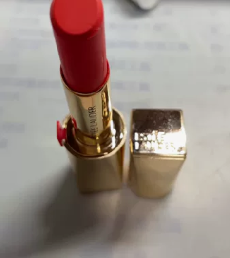 超级好看的颜色，雅诗兰黛口红303色号，全...