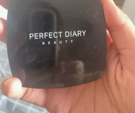 完美日记修容 使用量如图 感兴趣的话点“我...