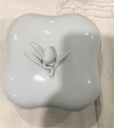 寿桃白瓷调色盘 中古完美品 尺寸大 包邮不...