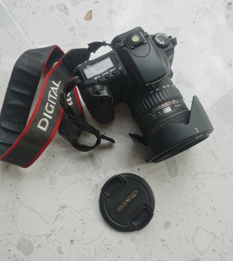 佳能EOS20D数码单反  实物图片，成色...