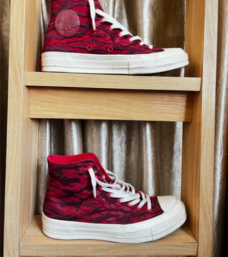Converse Chuck Tavlor...