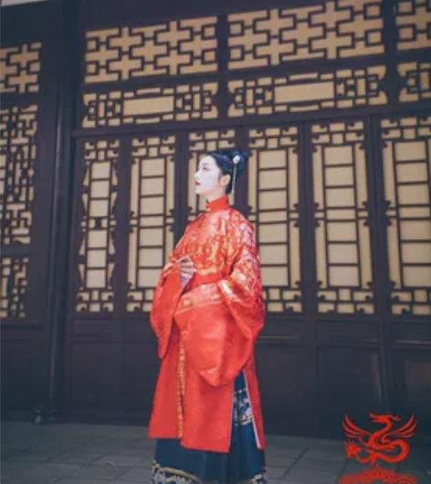 摸鱼儿明制 · 虞美人织金长袄 · 鹿鸣妆...