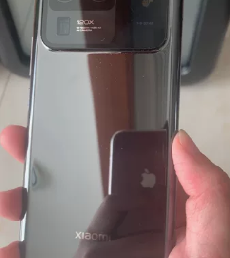 个人用小米11ultra 8+256 手机...