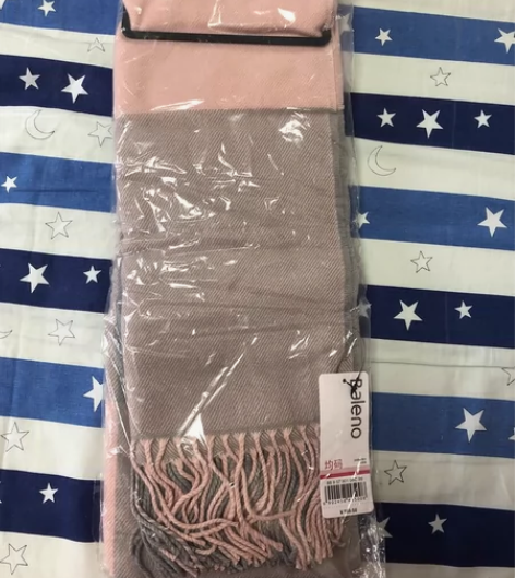 全新班尼路品牌女士围巾,有喜欢的来吧! 感...