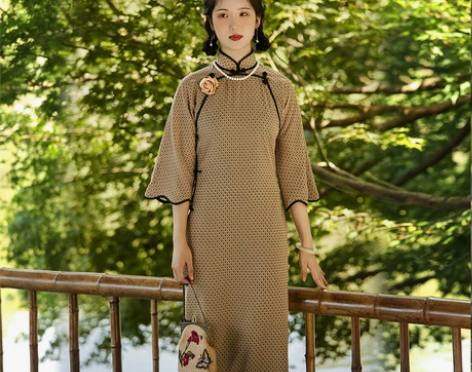 两地书 top ulara 复古情结 秋款...