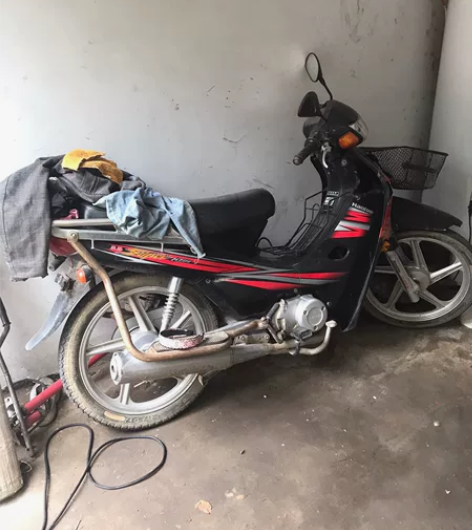 10年豪爵牌110cc摩托车，绝版货。无任...