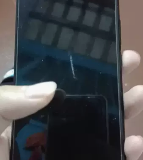 华为nova5z屏幕总成,瑕疵屏开机过一会...