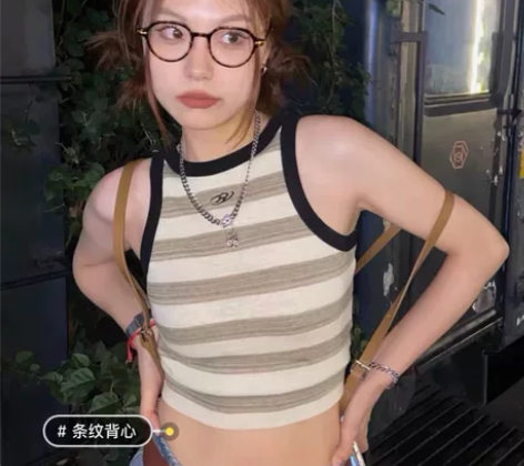 复古条纹吊带背心女夏显瘦外穿短款刺绣无袖马...