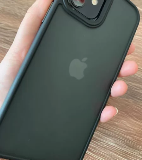 苹果12黑色64g，成色99新，电池循环有...