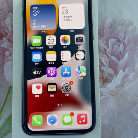 苹果11pro 深空灰色美版卡贴64G,手...