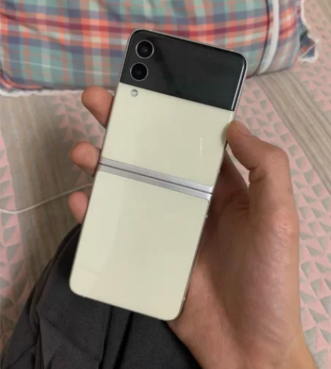 出自用三星z flip3 5g 香槟金色 ...