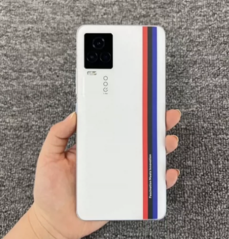 99新vivo iQOO75G电竞游戏手机...