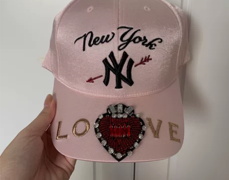 Mlb粉色棒球帽 韩代直播间抽奖来的 全新...