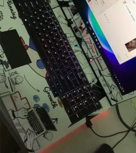机皇：外星人 17R5 i9-8950 4...