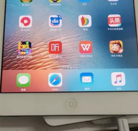 iPad mini1国行32g，WiFi版...