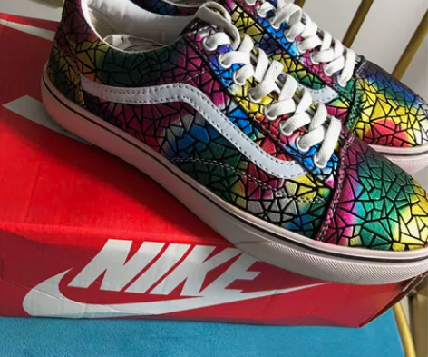 个人闲置42码US10 万斯Vans 彩虹...