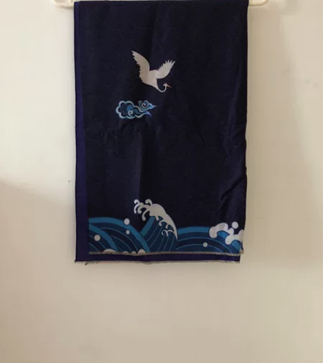 全新女士围巾披肩可双面佩戴偏厚款 长约18...