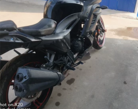 个人摩托车，200宗申发动机，12000公...