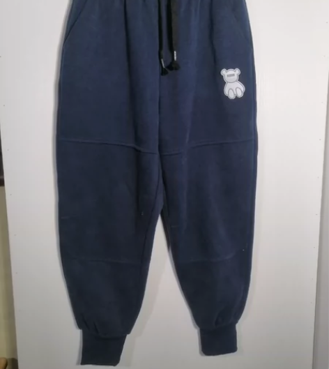 男女同款加厚休闲裤 裤子长94，臀围110...