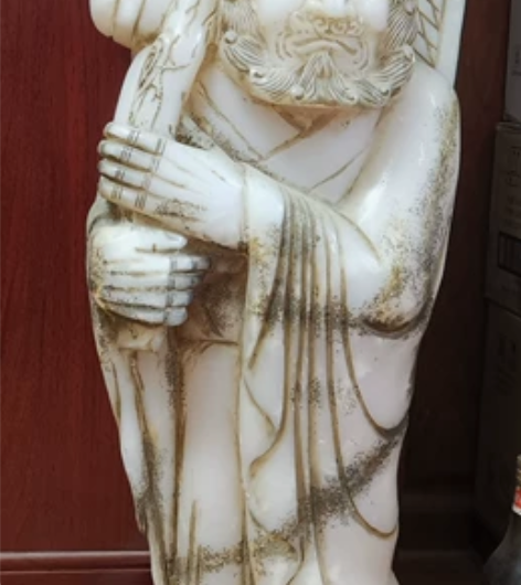 佛像达摩 玉雕  雕刻时间较早，高八十厘米...
