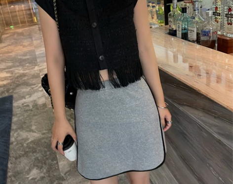 法式香巧流苏背心外穿时髦灵动小飞袖遮肉上衣...