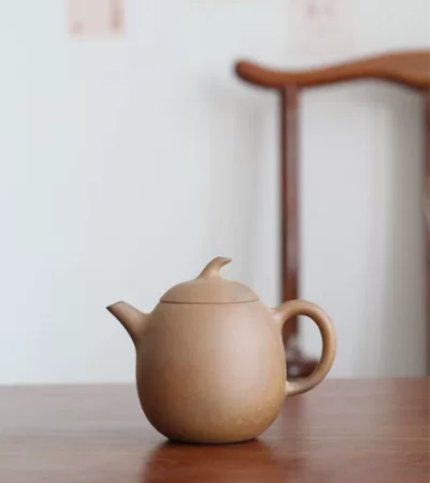 『可心梨式壶』前墅古龙窑早期窑变精品，容量...