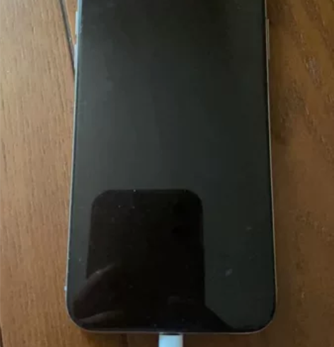 出iPhone x  64g 前面摔过换了...