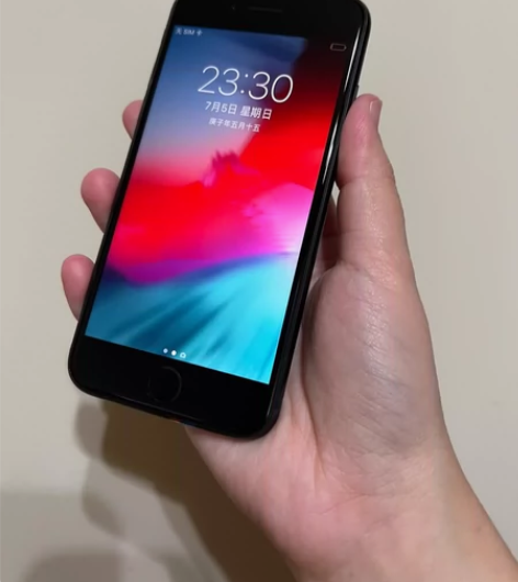 过年不放假99新苹果手机iPhone 8 ...