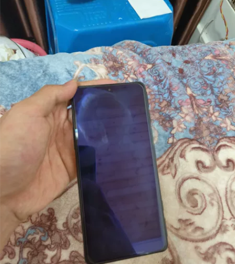 红米k40游戏增强版，顶配，99新，换手机...