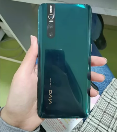 vivo  X27  8+128g翡翠绿 ...