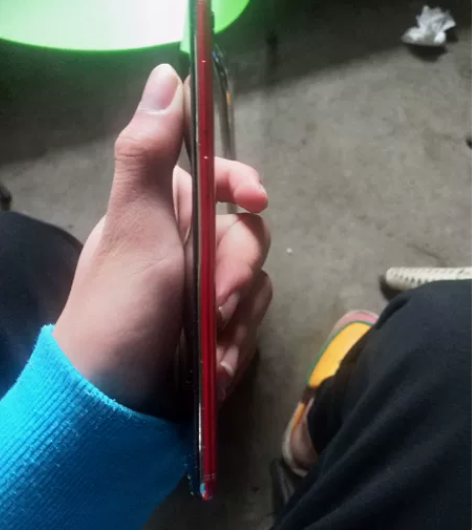 vivo Y75a4+32G屏幕换了个新的...