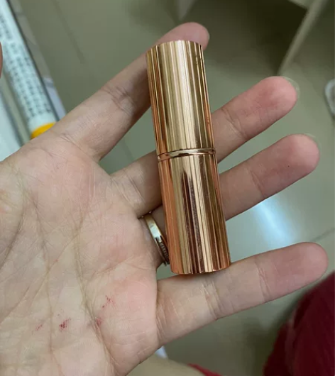 ct口红bond girl 已过期 日期看...