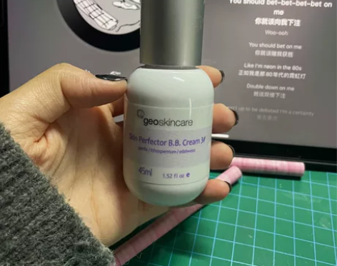 纽西之谜隔离 仅试色 隔离量足   售出不...