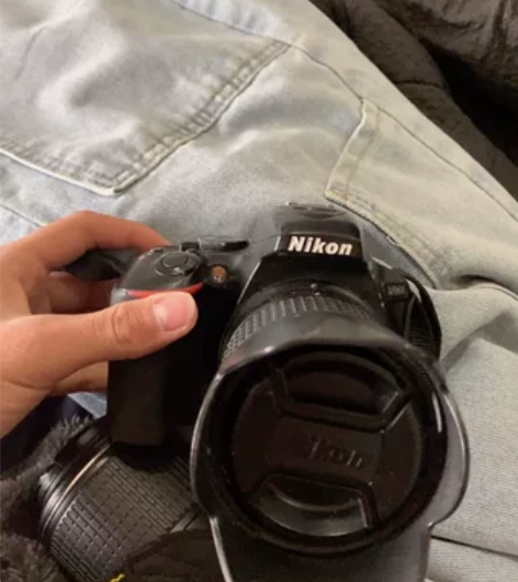 尼康d560018-5555-200 两个...