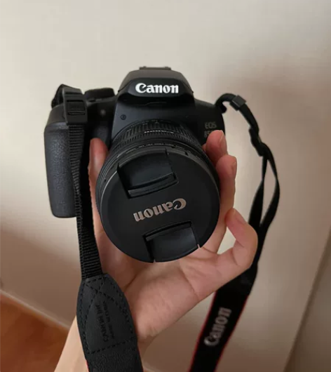 购于京东，女生自用佳能eos850d，结婚...