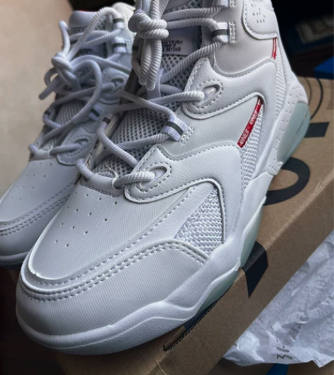 361°女士运动鞋，休闲鞋，37码全新的，...