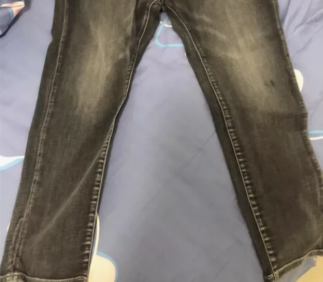 MJ 男士牛仔裤 尺寸 33 ，只穿了1次...