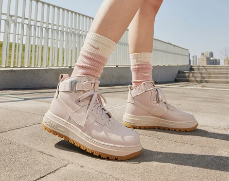 【狂欢价】Nike耐克官方NIKE AF1...