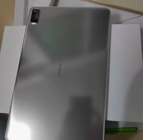 华为荣耀v6平板 6+128 钛空银 荣耀...