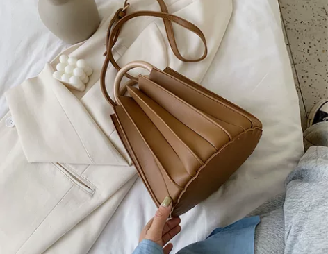 全新！夏新款流行包包2021新款潮斜挎手提...