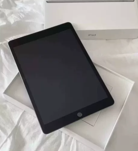 苹果低价闲置出iPad 2020 WiFi...