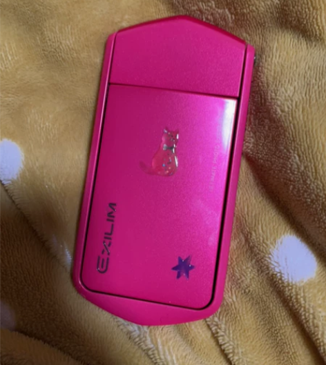 卡西欧tr350自拍神器，8成新，有一个角...